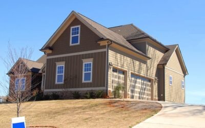 Savvy Money Moves: A Complete Guide on When to Refinance Mortgages